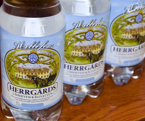 che l'acqua sia l'argomento principale in tutto il mondo" afferma Mats Holmstrand, ed aggiunge: "Anche per noi l'acqua acquisisce un'importanza sempre maggiore."