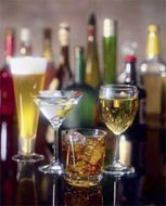 Varie Immagine Bicchieri di alcolici vino birra cocktails spirits