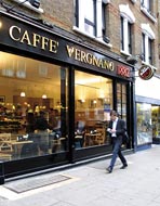 Caff� Vergnano 1882 coffee shop londra negozio caffetteria London Uk regno unito gran bretagna 
