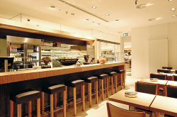 MOKAFLOR DIVENTA CAFFE' UFFICIALE DEI BAR MANUFACTUM