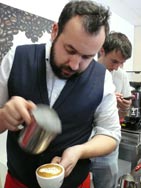 barista Stephen Morrissey  all'opera