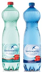 ACQUA MINERALE SAN BENEDETTO FRIZZANTE E LEGGERMENTE FRIZZANTE PET Bottiglia 2012 confezione